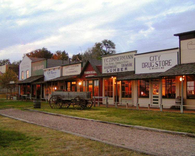 Long Branch Saloon girl - Picture of Boot Hill Museum, Dodge City