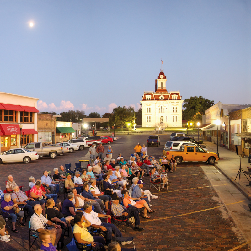 Bringing musicians together, Cottonwood Falls